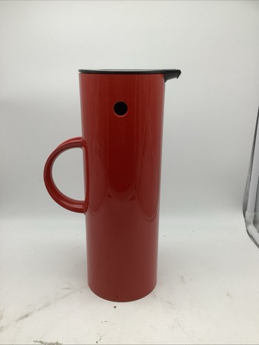 Stelton em77 red vacuum jug - em77,